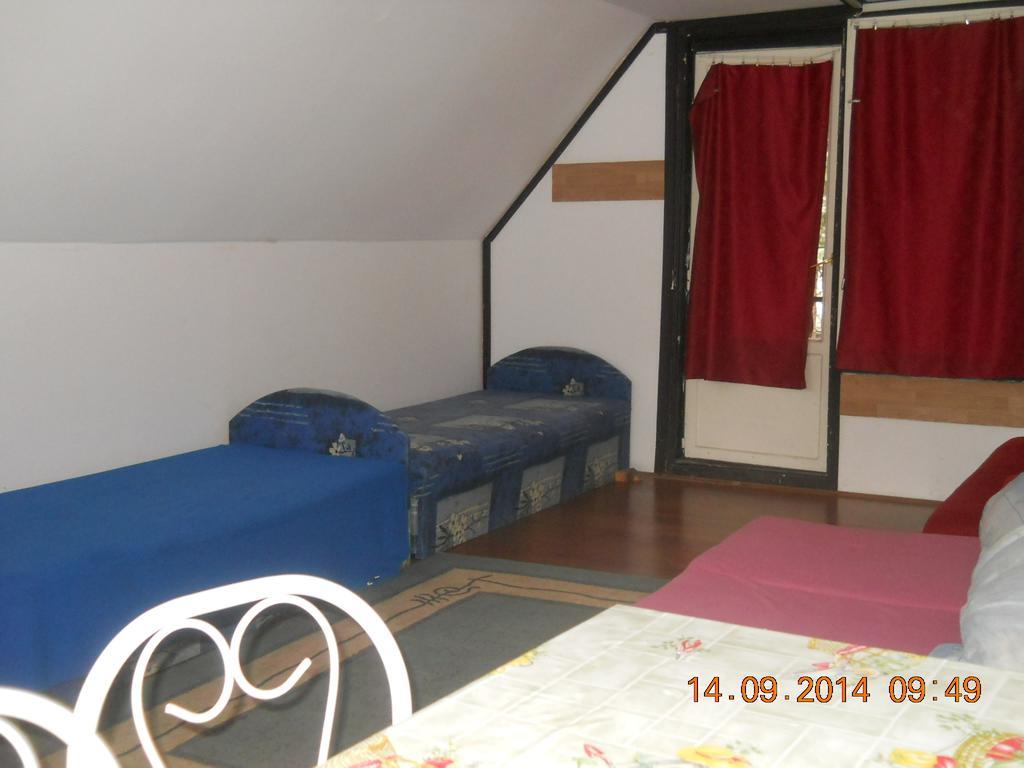 Fenyves Nyaraló Hajdúszoboszló Habitación foto